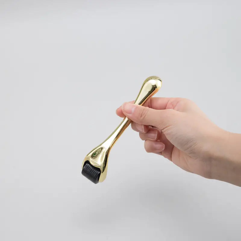 Golden Microneedle Derma Roller for Home Skin Care